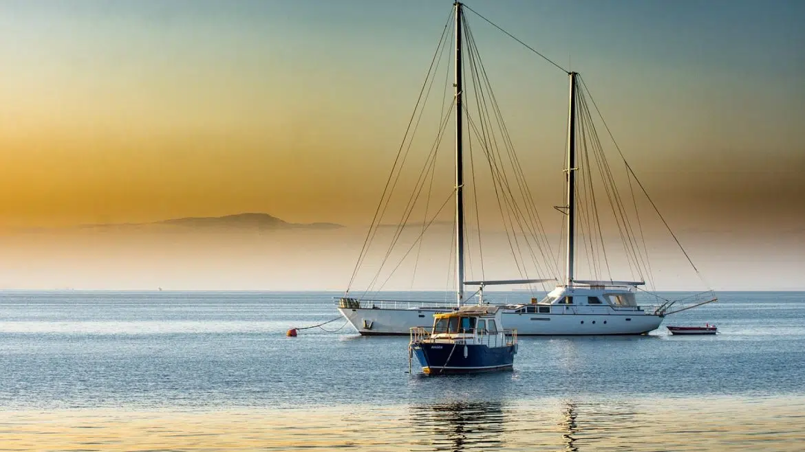 Acheter un moteur de bateau d’occasion : les avantages